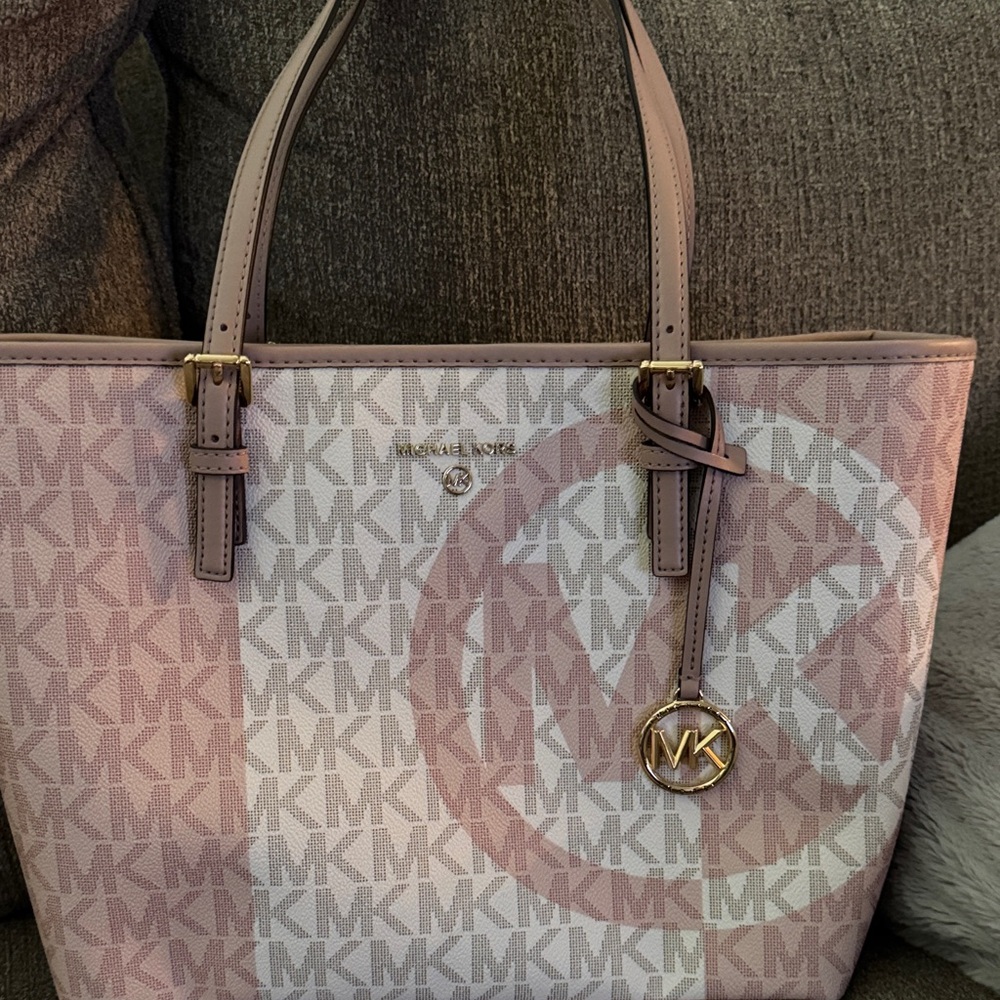 Michael Kors Signature Pink and Cream Tote